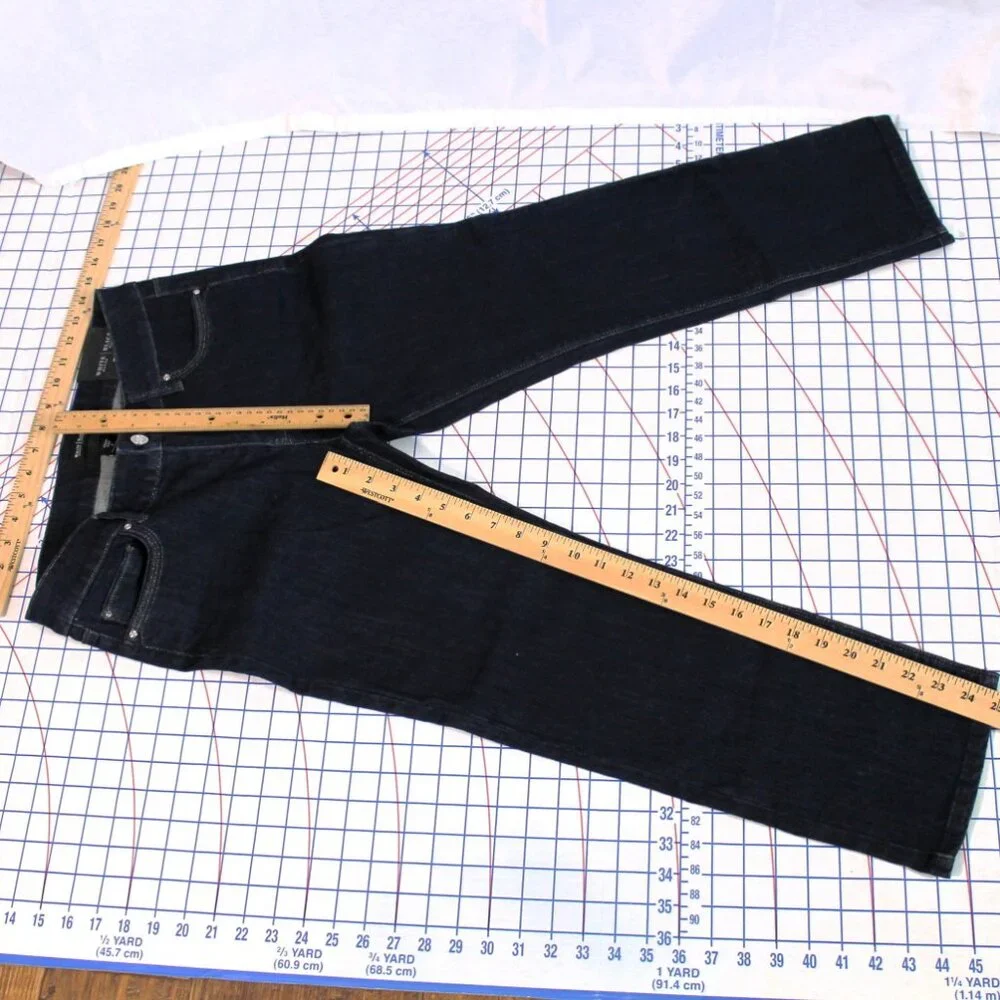 Calvin Klein Relaxed Straight Leg Men's Jeans, 34/33